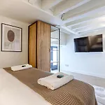 Residence - Roquette - Marais